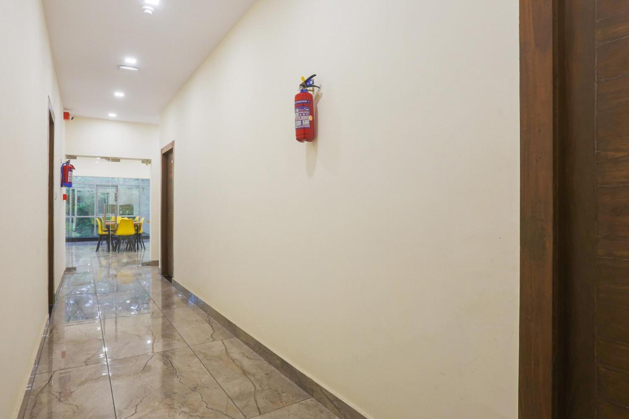 Hotel Super Townhouse Vikaspuri Delhi  Exterior foto